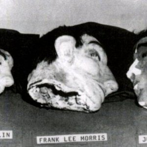 dummy-heads-of-alcatraz-escapees.jpg